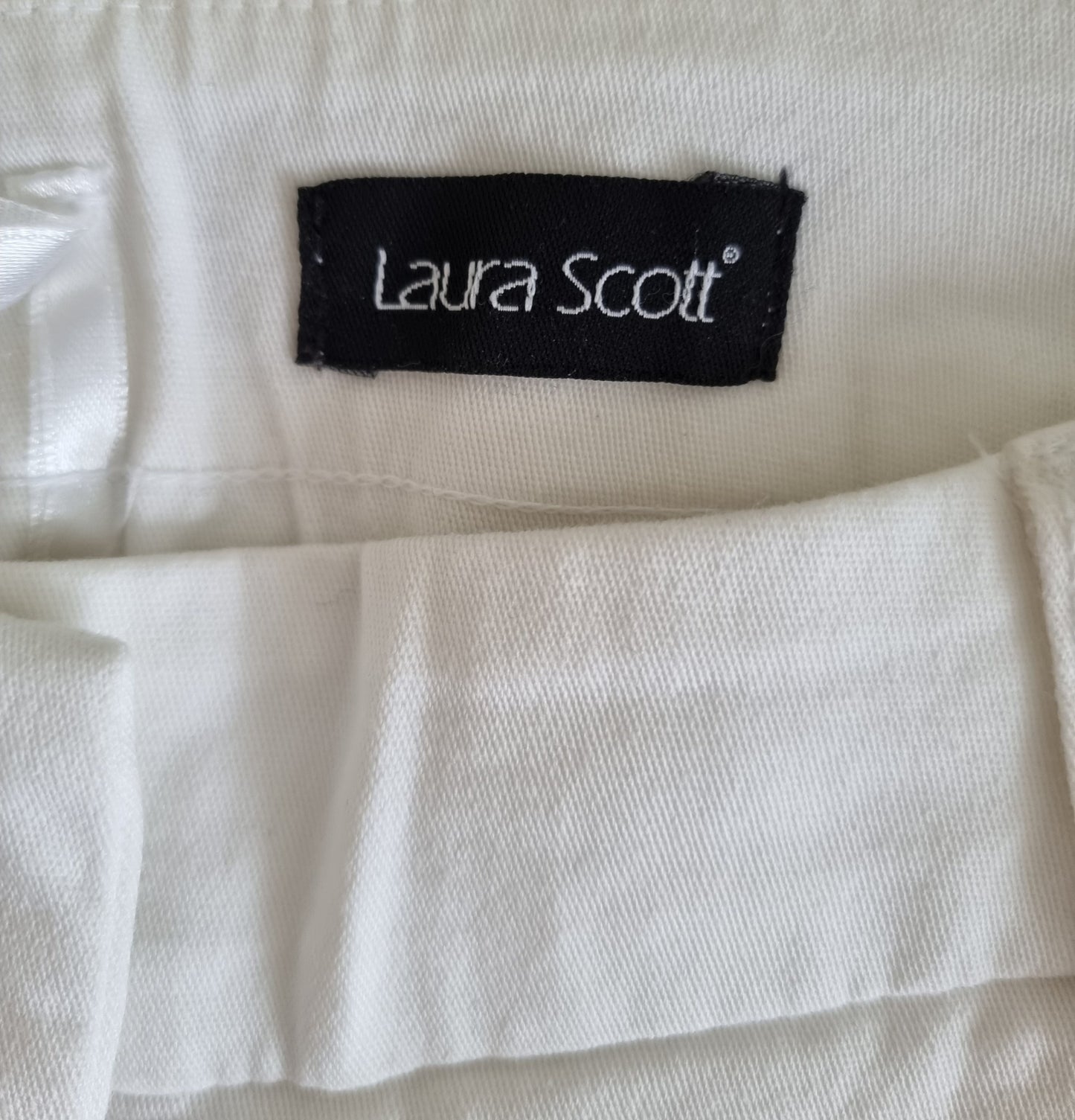 Pantalon classique blanc & large (SIZE : F 38)