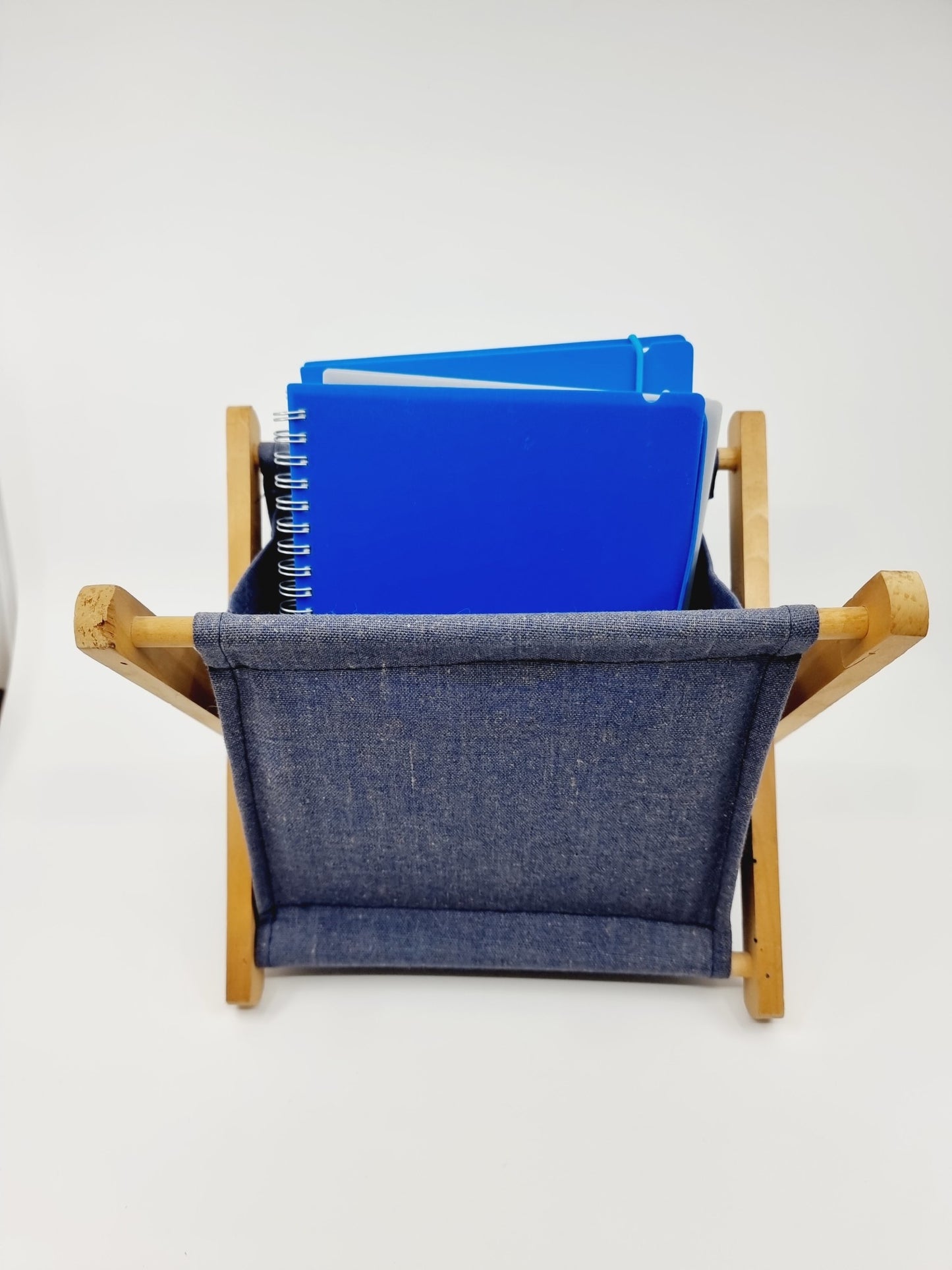 Porte-revues pliable en toile et bois