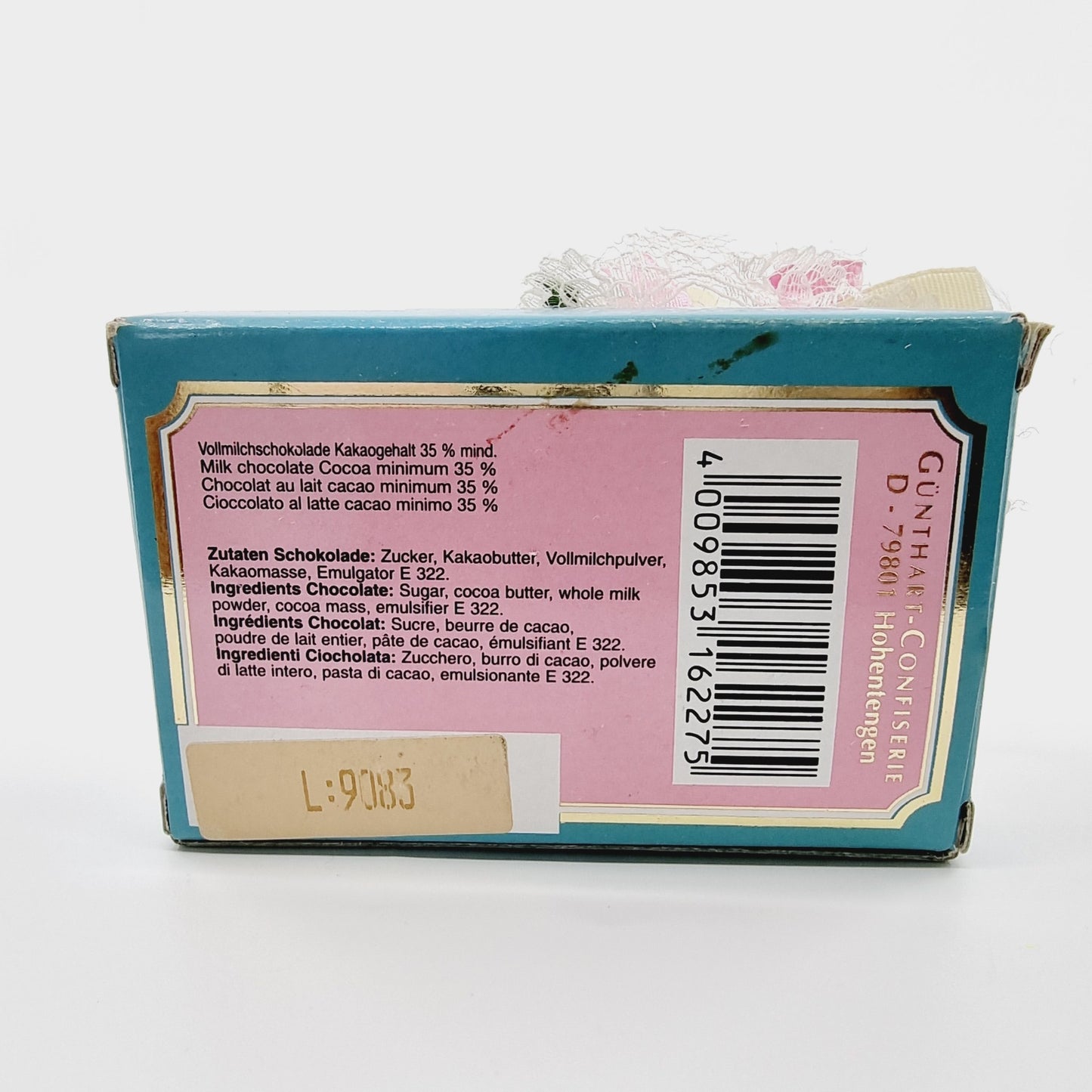 Chat sur boîte de chocolat (Modèle n°47)