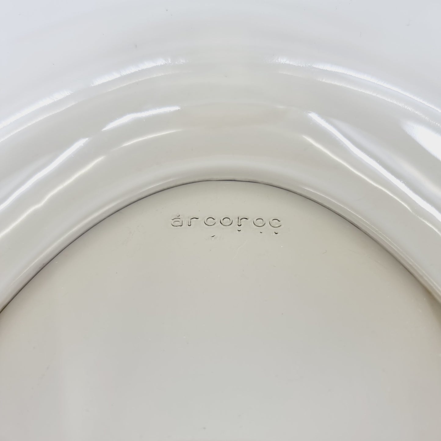 Plat ovale en verre fumé