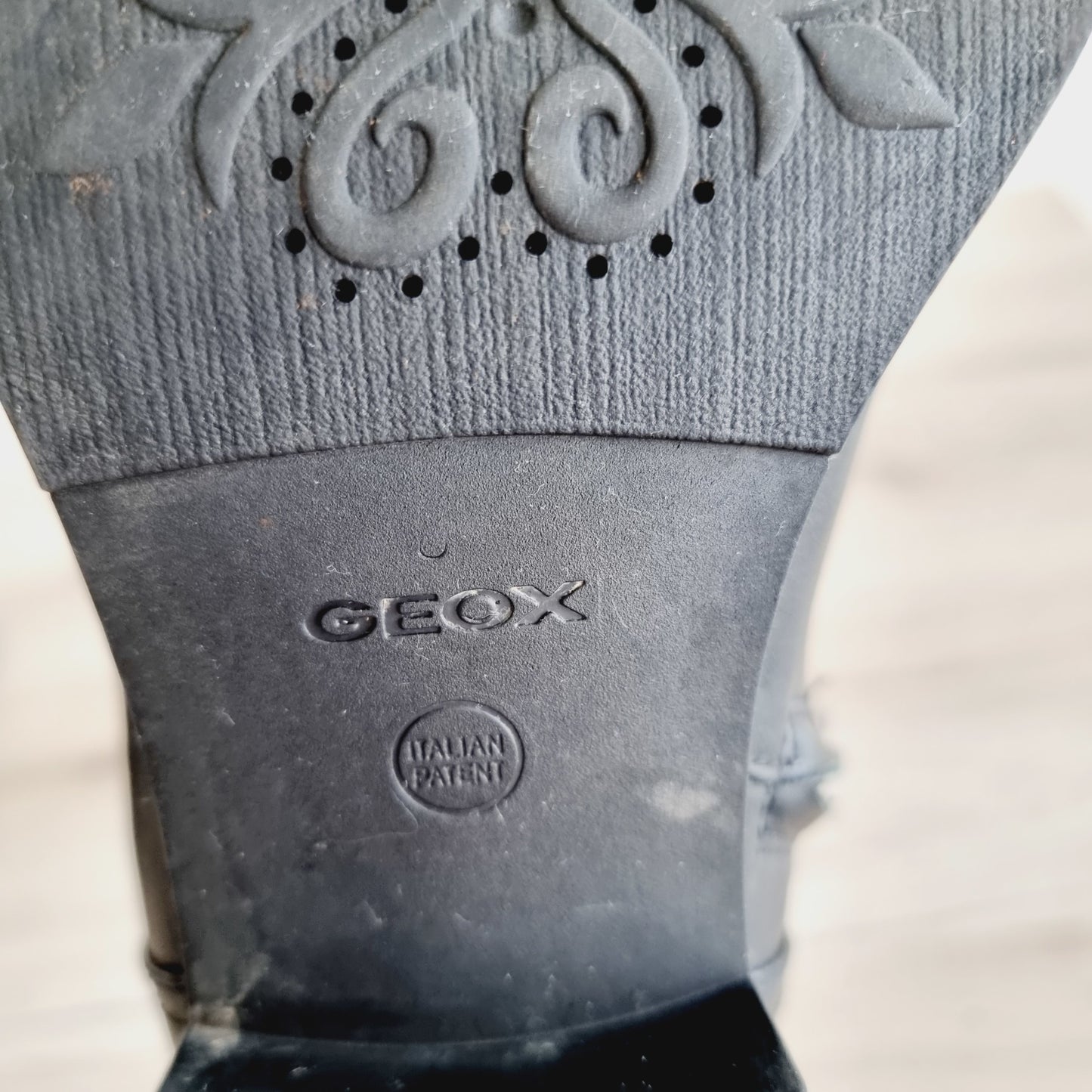 Botte en cuir noire (Pointure : 41)