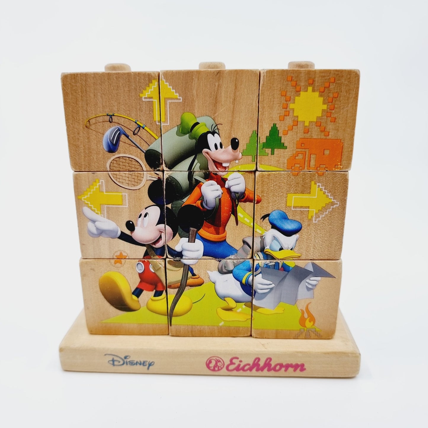 Puzzle cube sur support - Mickey et ses amis