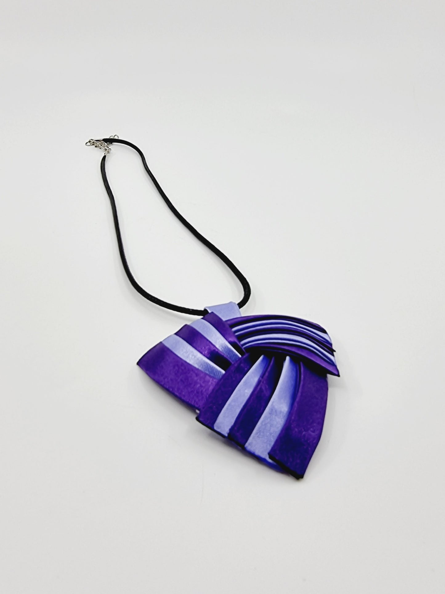 Collier en tissu bicolore - violet/mauve