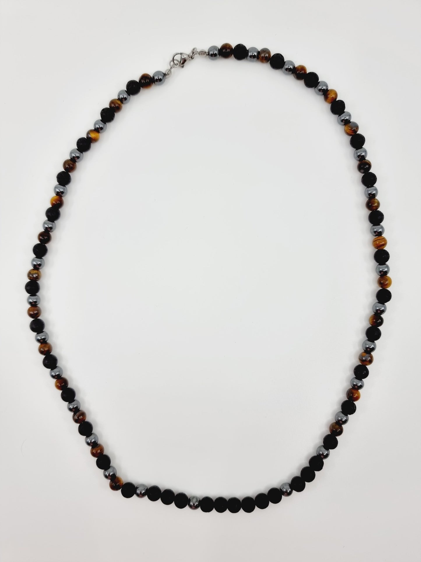Collier en perles d'hématite et d'oeil de tigre