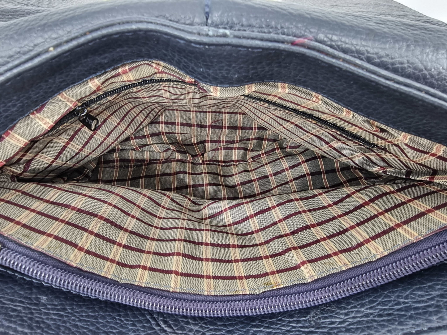 Sac bandoulière en cuir bleu marine