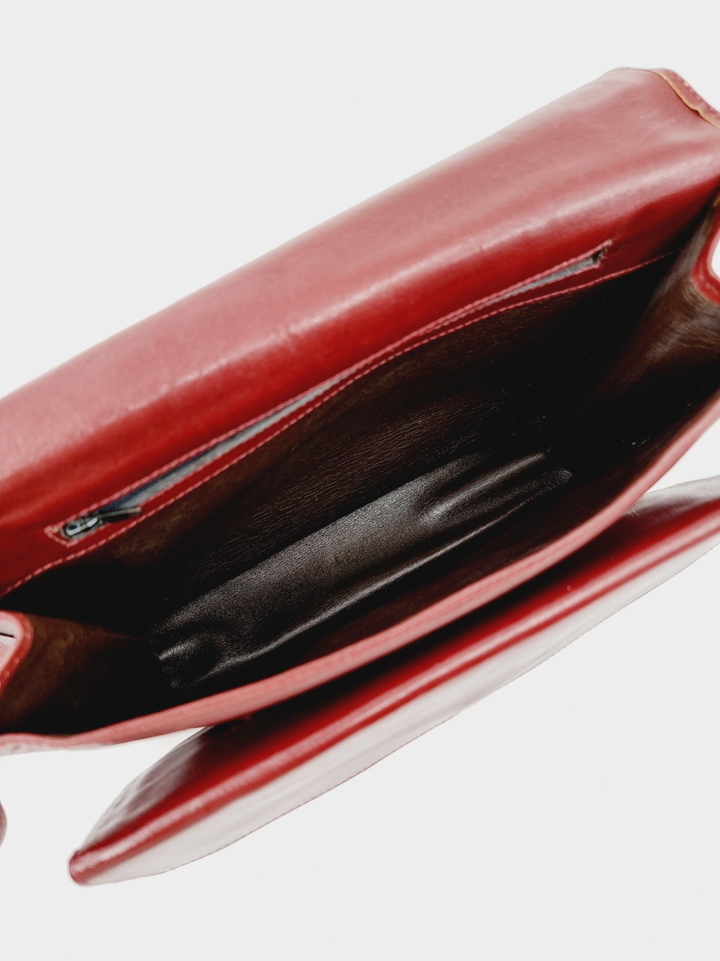 Sac et portefeuille en cuir Cartier