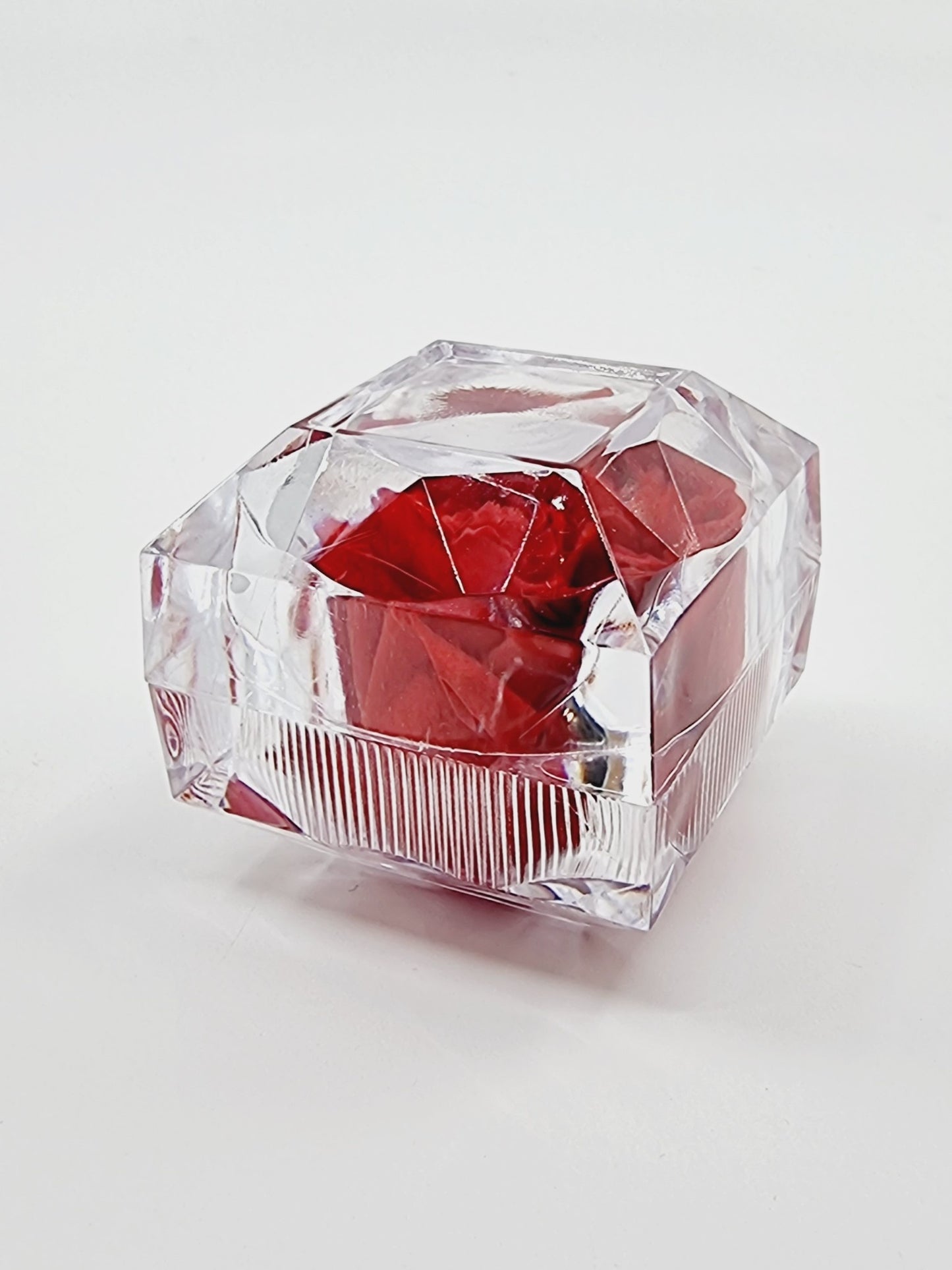 Rose éternelle dans son écrin - rouge