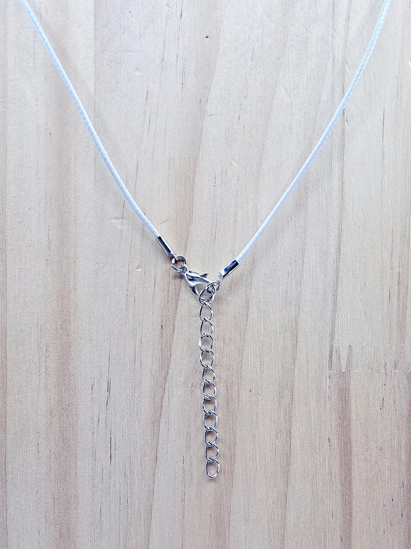 Collier cabochon - Trèfle en harmonie