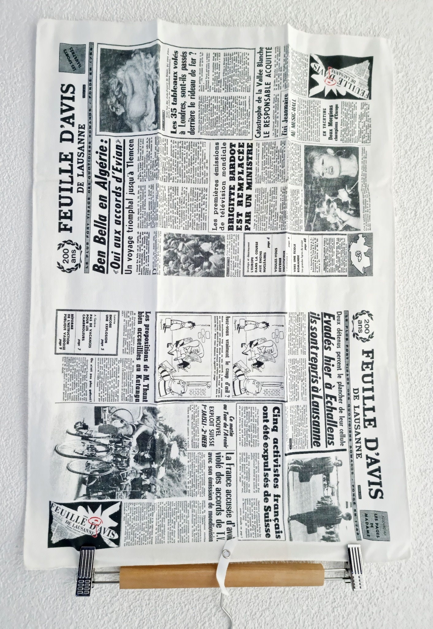 Linge de cuisine - feuille d'avis Lausanne (65 X 45 cm)