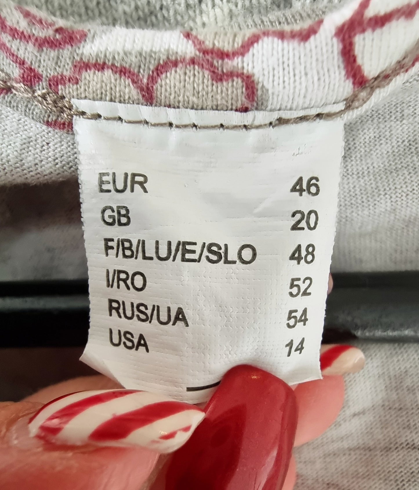 Débardeur patchwork rouge & blanche (SIZE : EUR 46)