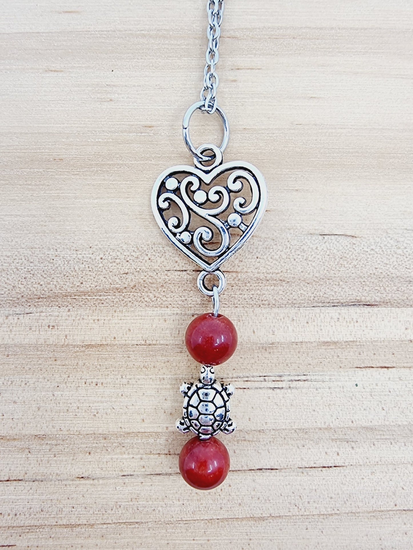 Collier tortue - Jade rouge