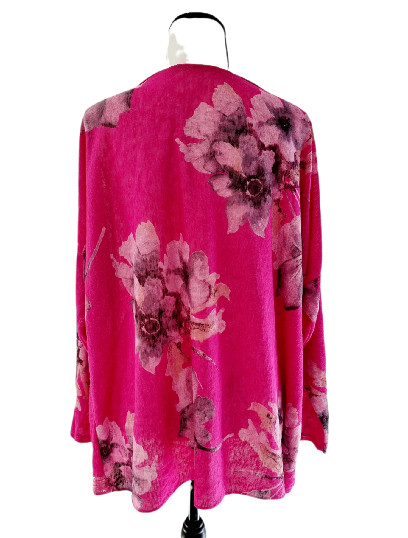 Pull léger fuchsia avec fleurs (SIZE : XL)