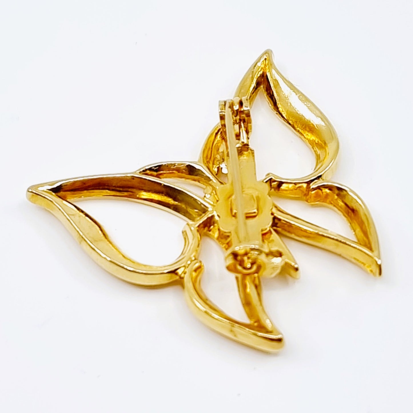 Broche dorée - Papillon