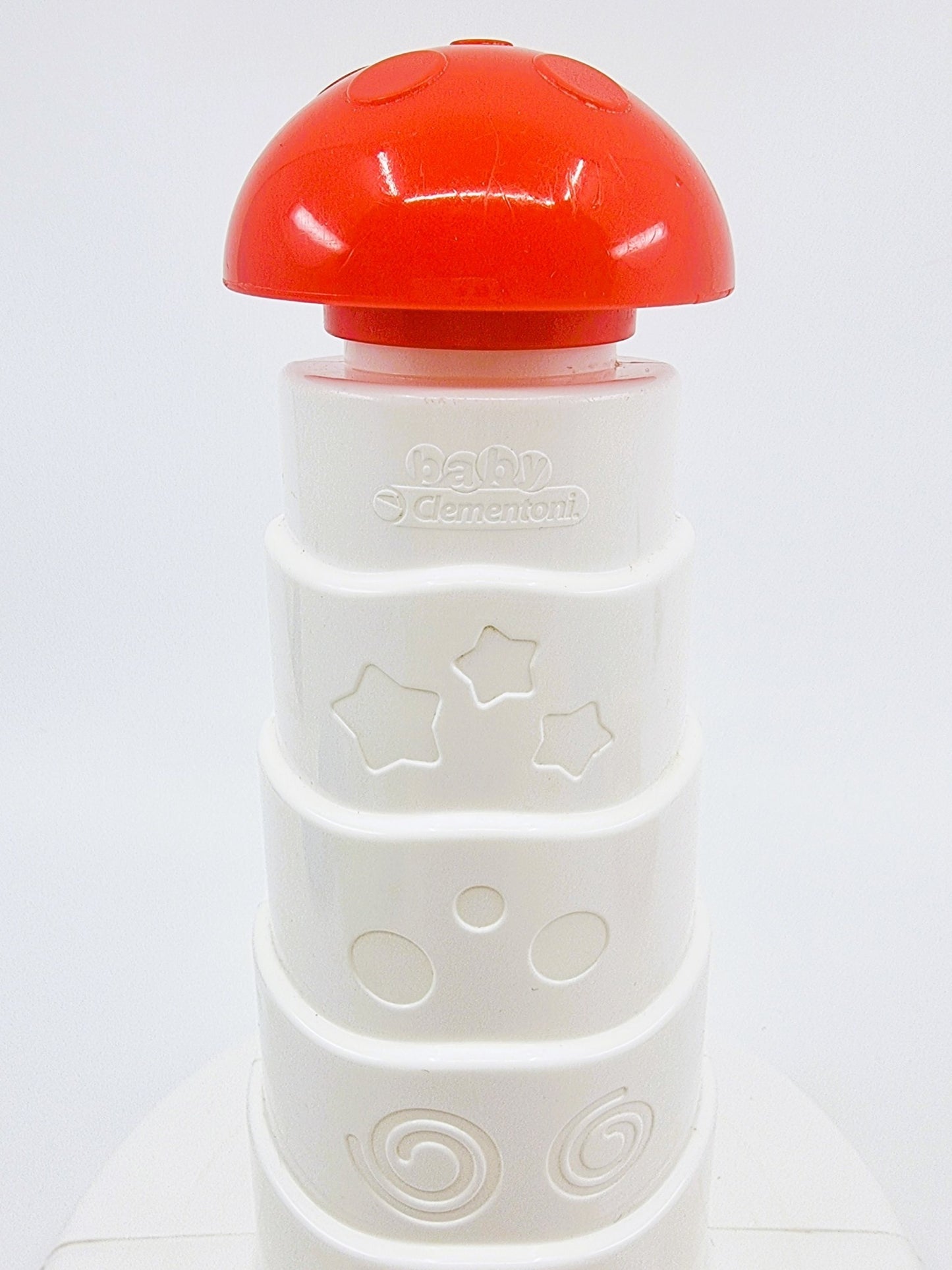 Tour aux formes empilables