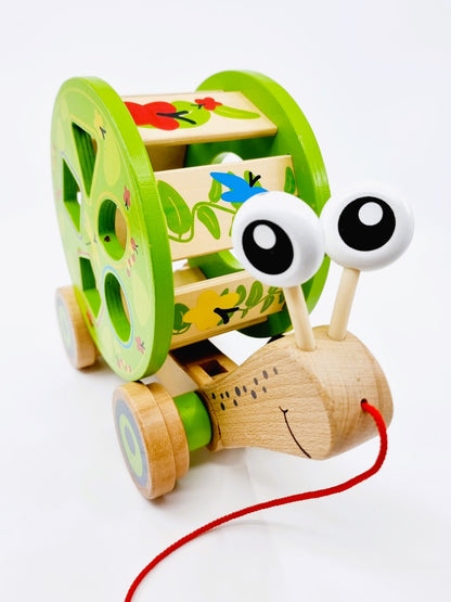 Escargot à tirer avec ces formes à emboîter