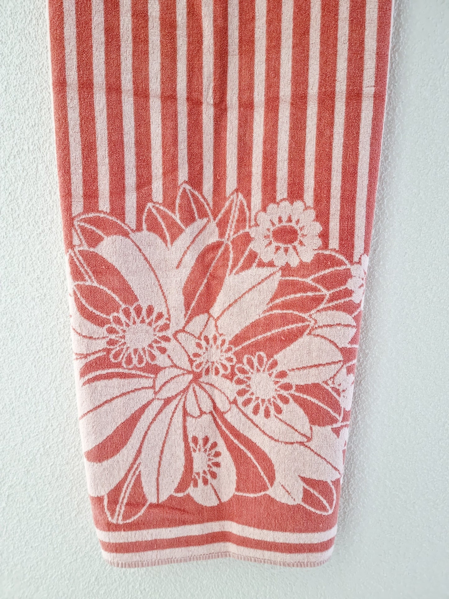 Linge rayé blanc & corail (130 X 60 cm)