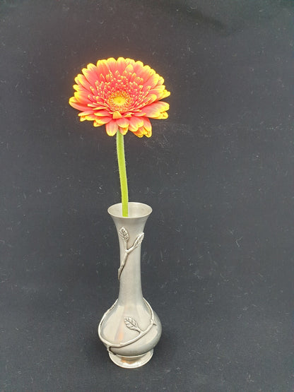 Vase en étain - Lierre