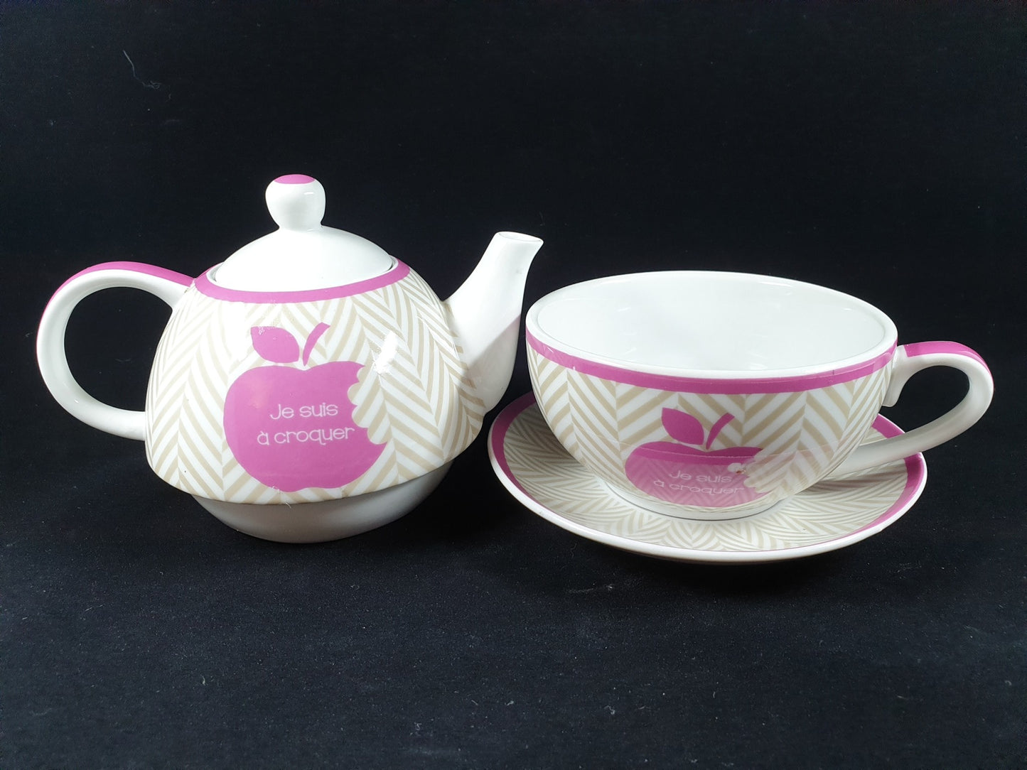 Théière avec soucoupe & tasse - Je suis à croquer