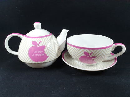 Théière avec soucoupe & tasse - Je suis à croquer