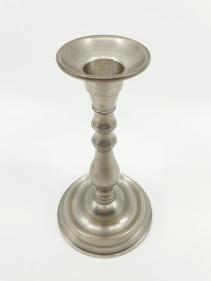 Chandelier en étain