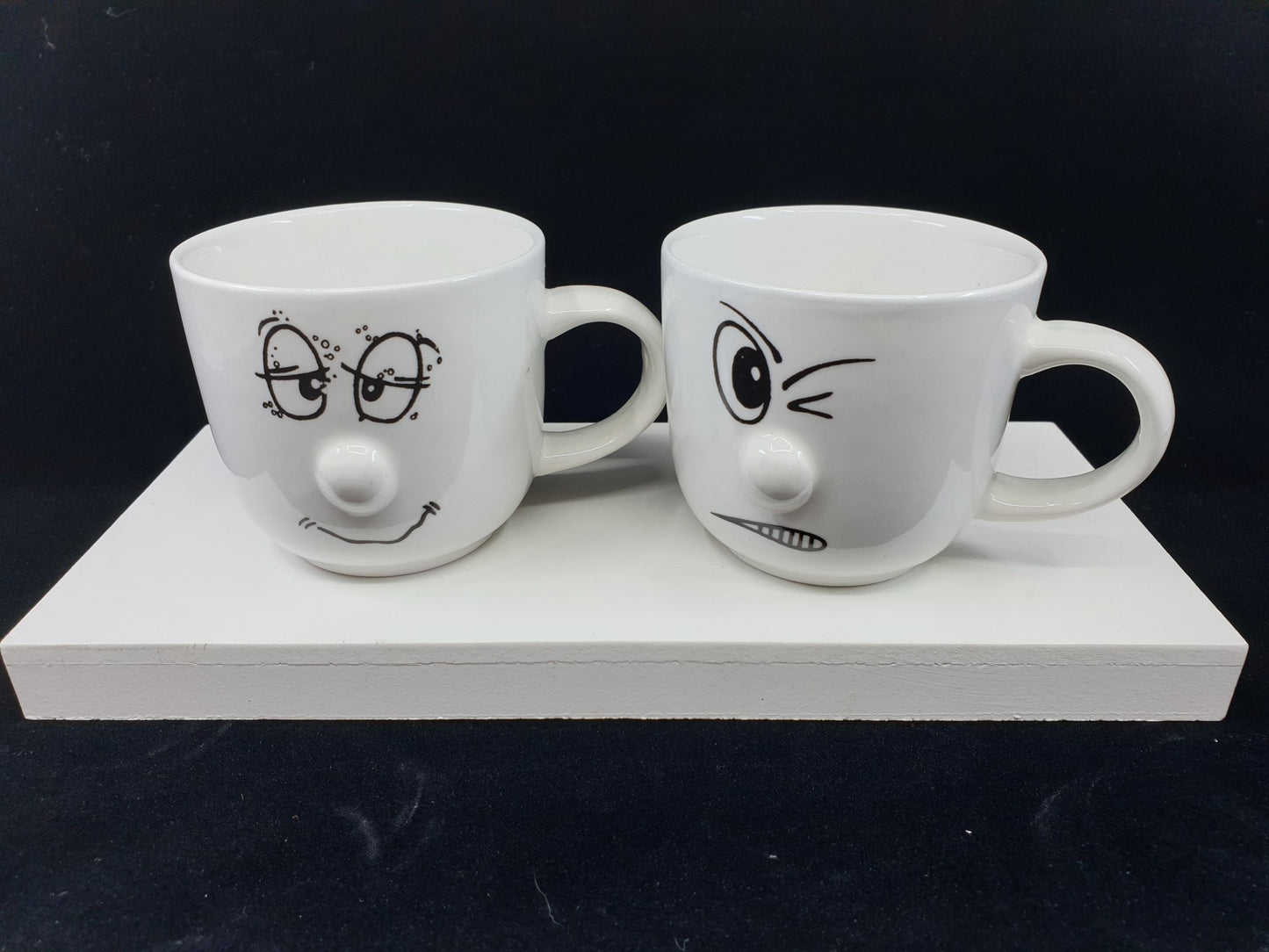 Théière avec soucoupe & tasses - Smiley (6 tasses)