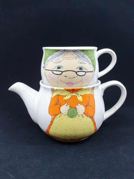 Théière & tasse - Tea for grandmother