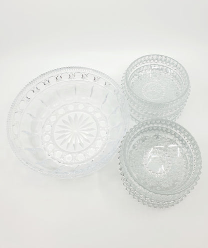 Saladier (1 pièce) avec coupelle à dessert (6 pièces)