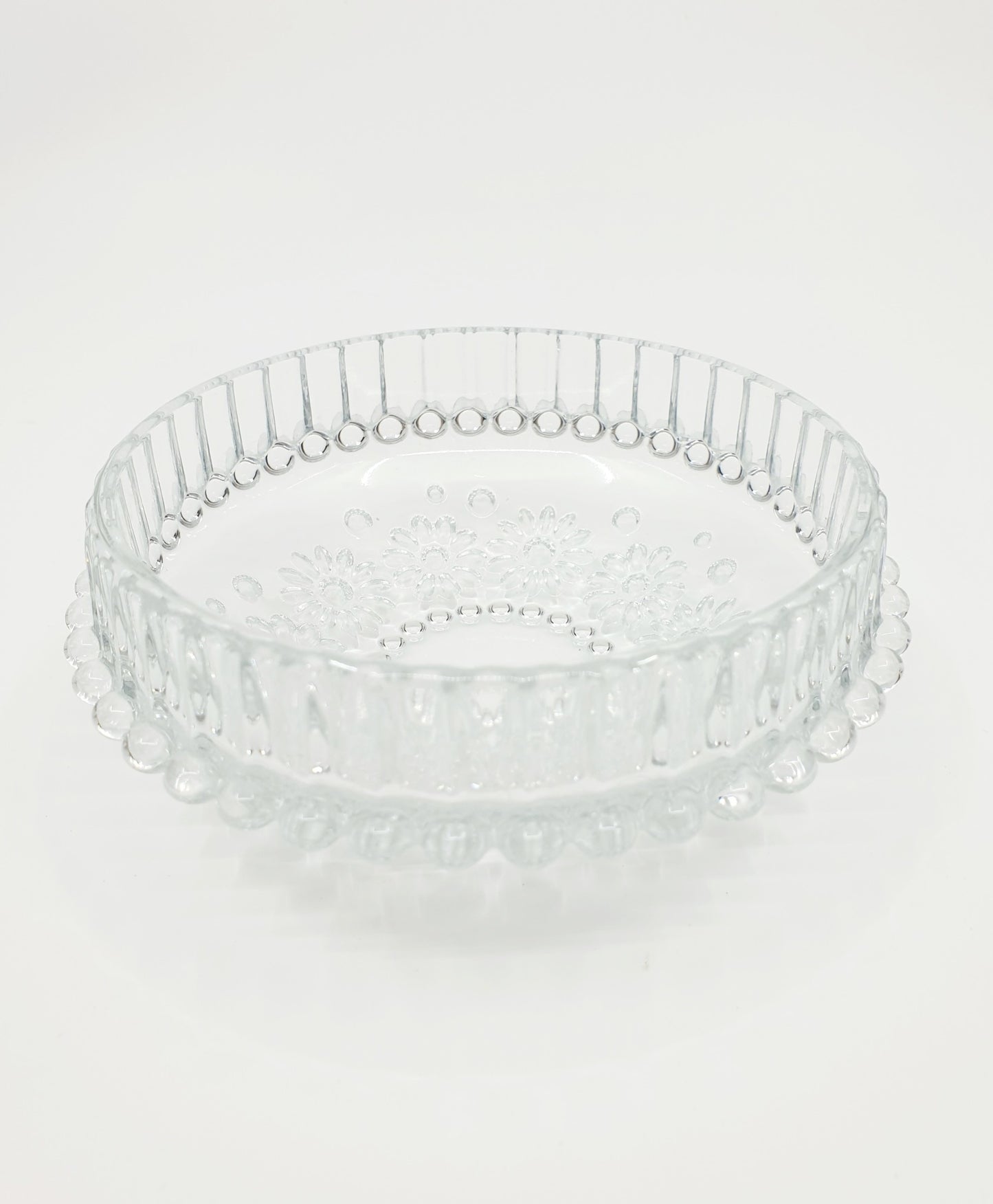 Saladier (1 pièce) avec coupelle à dessert (6 pièces)