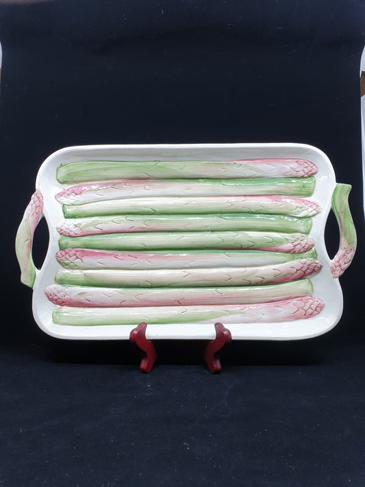 Plat à asperges