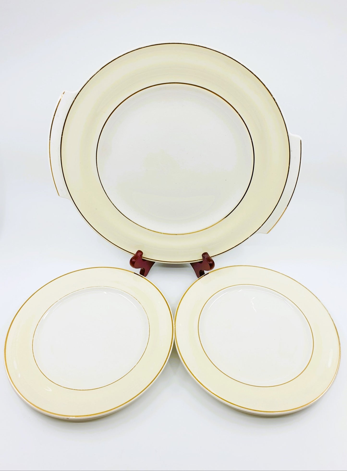 Plat (1 pièce) & assiette à dessert (4 pièces)