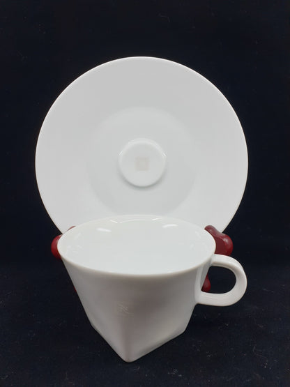 Tasse & sous-tasse en porcelaine (2x2 pièces)
