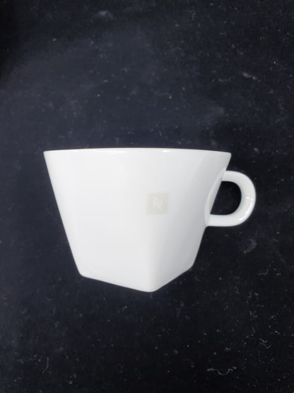 Tasse & sous-tasse en porcelaine (2x2 pièces)