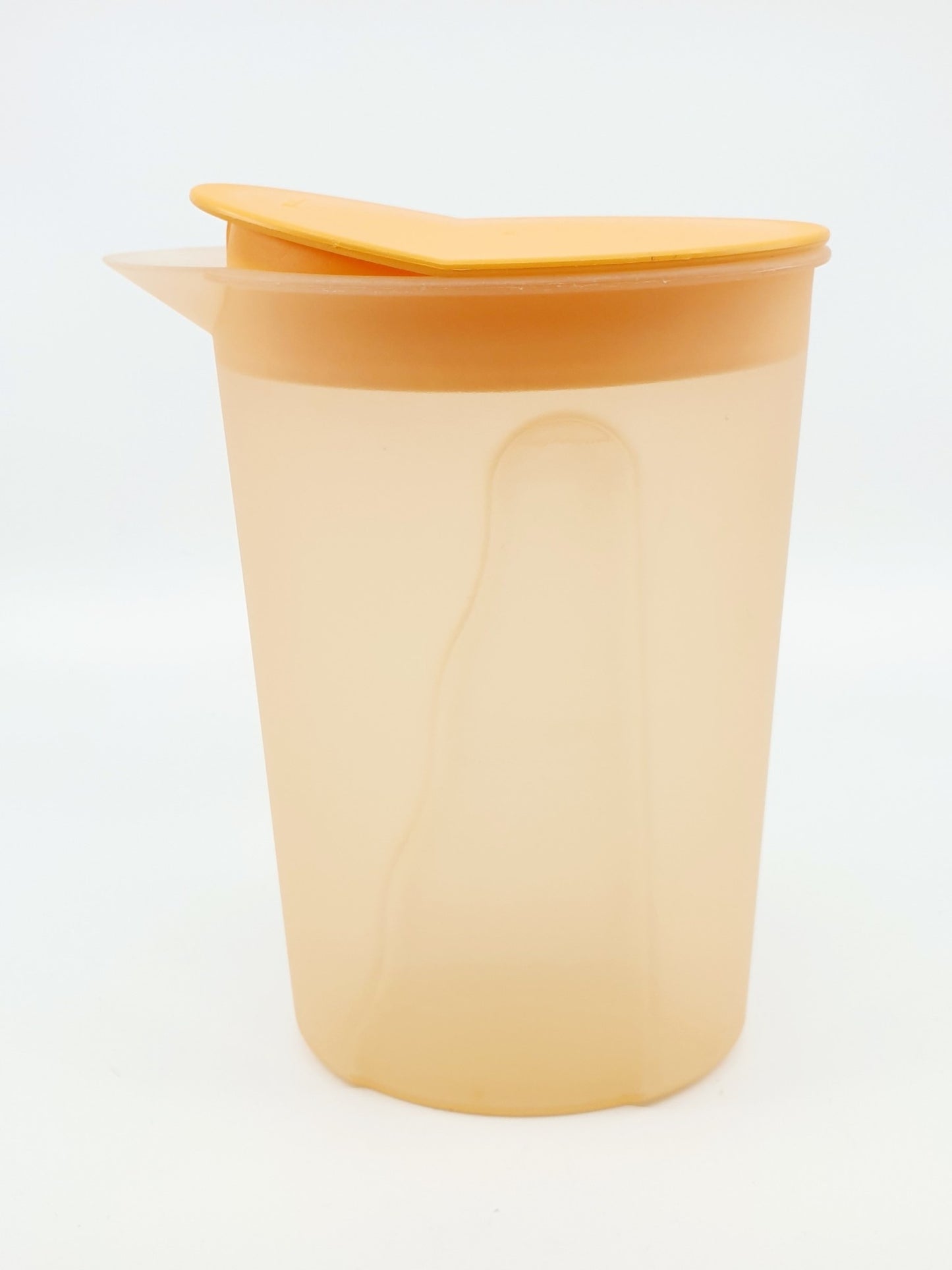 Pichet avec couvercle - Junge Welle Tupperware 1L