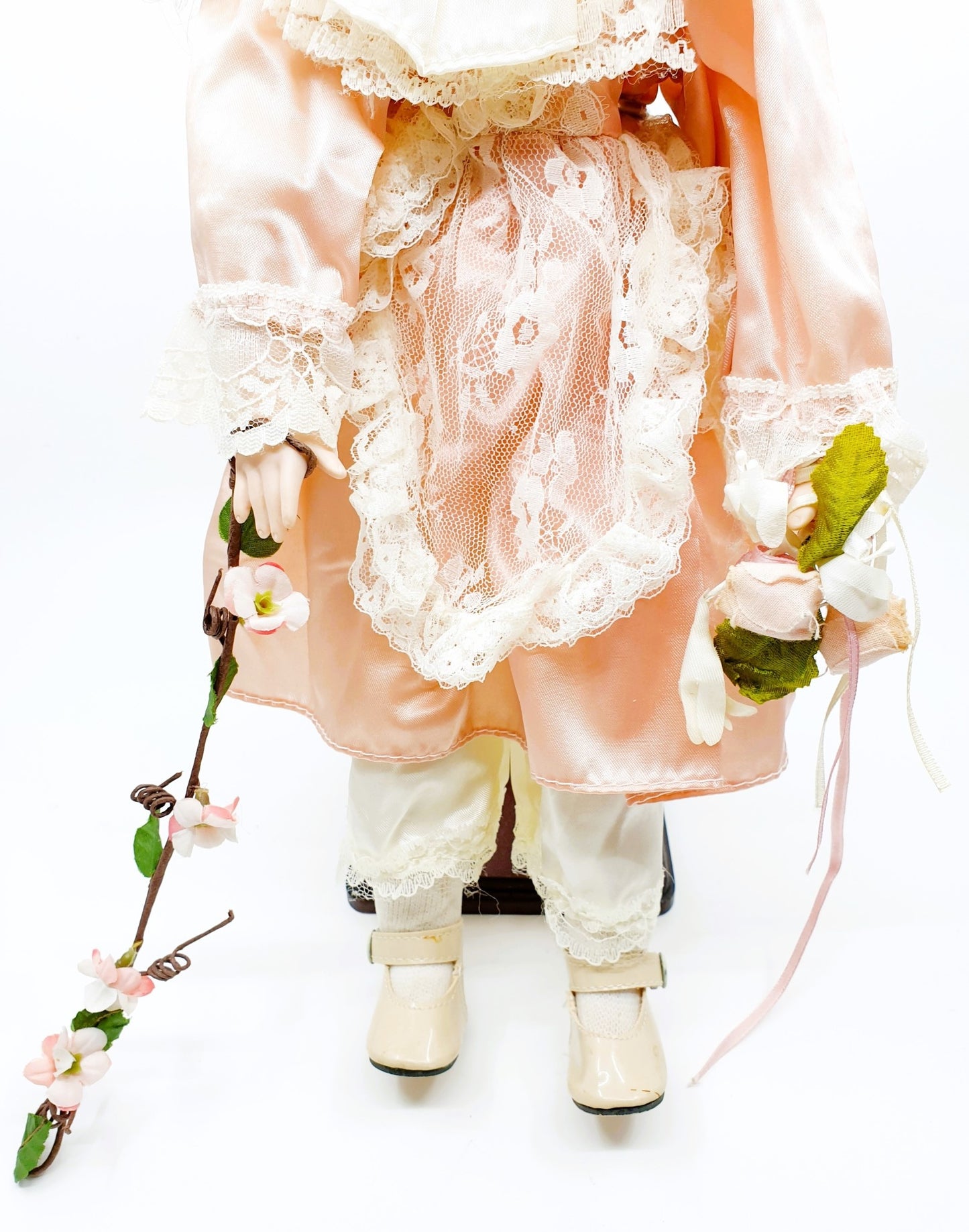 Poupée - aux fleurs