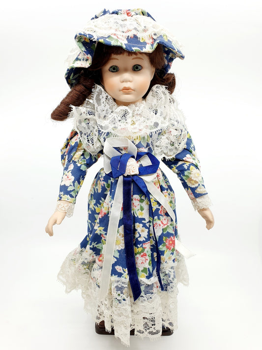 Poupée en porcelaine, The Promenade Collection - Elizabeth