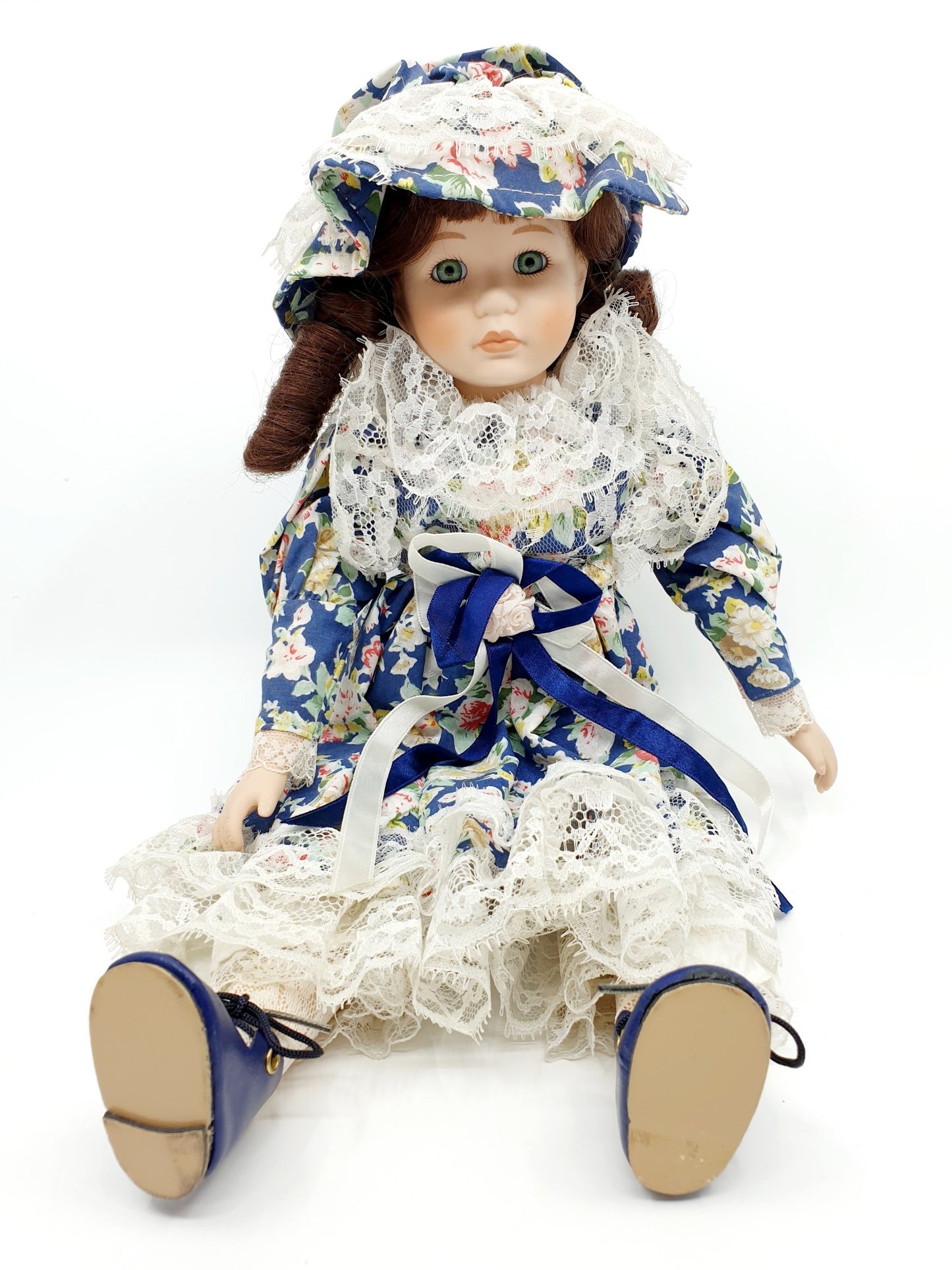 Poupée - robe fleurie