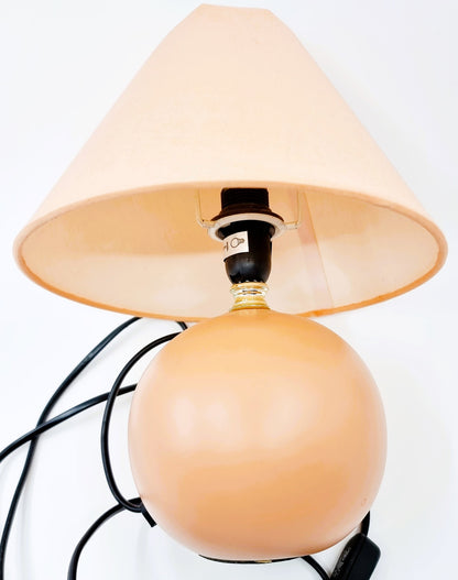 Lampe de chevet saumon