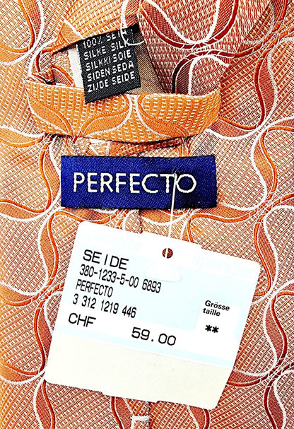 Cravate en soie satinée