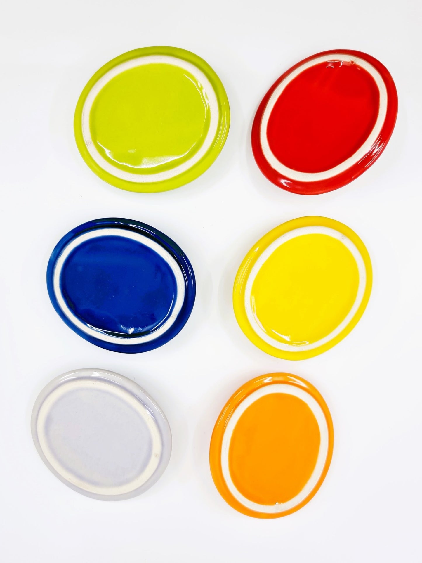 Coffret de 6 cassolettes colorées