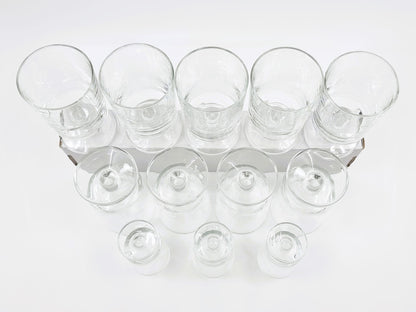 Verre à pied grand et petit format (16 pièces)