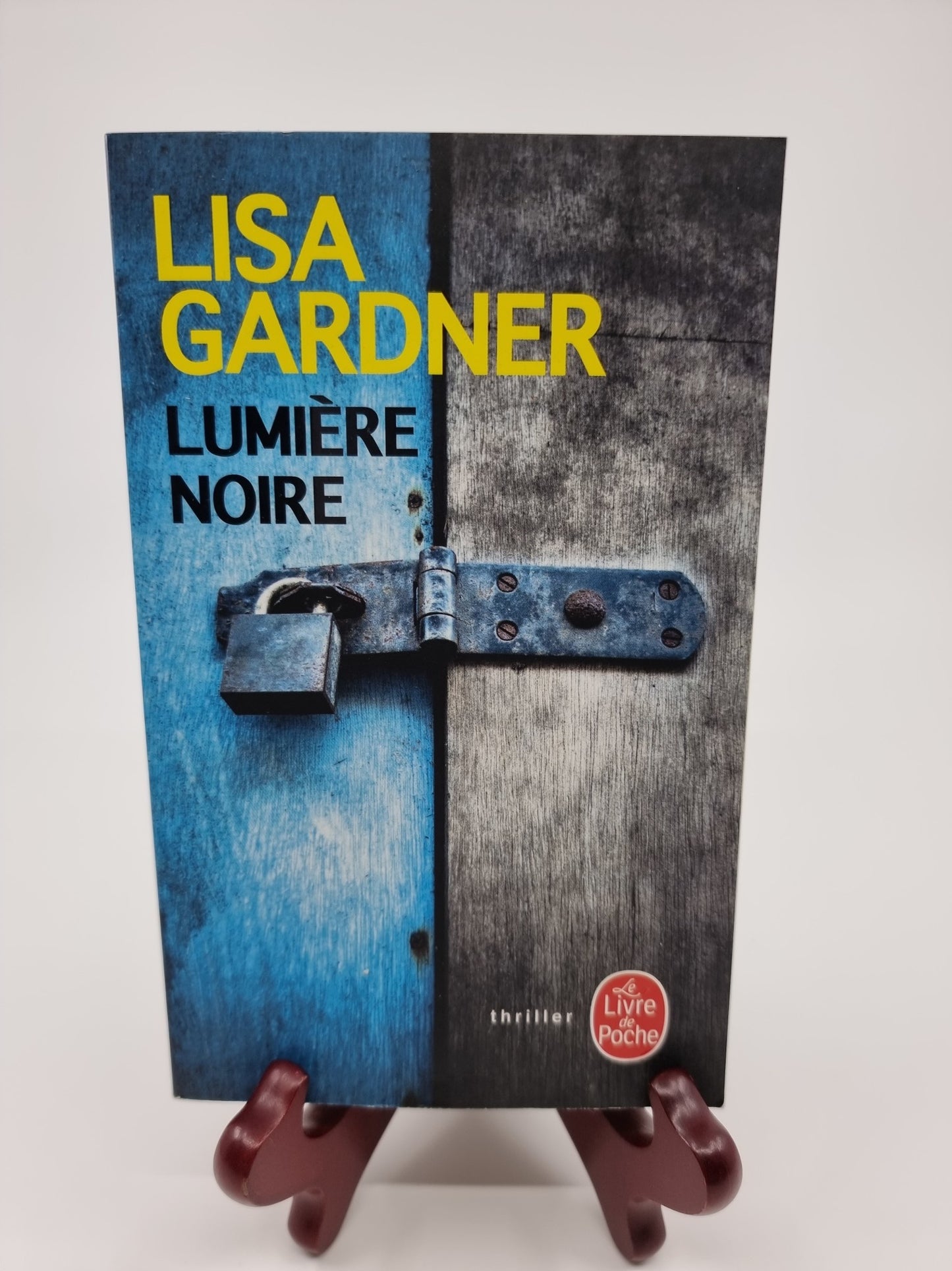 Livre - Lumière noire