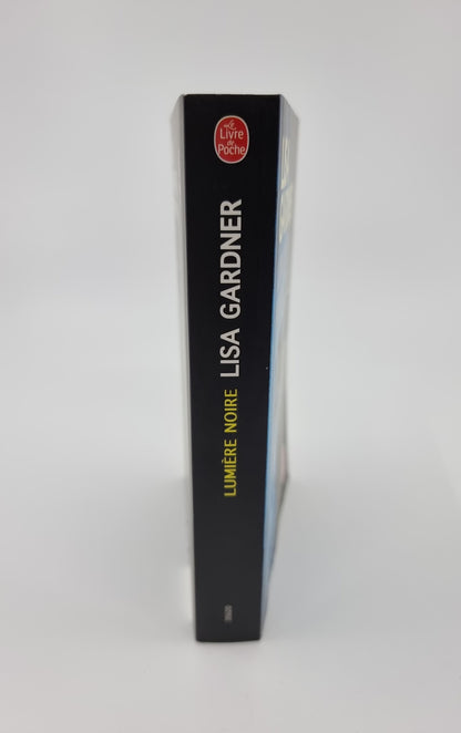 Livre - Lumière noire