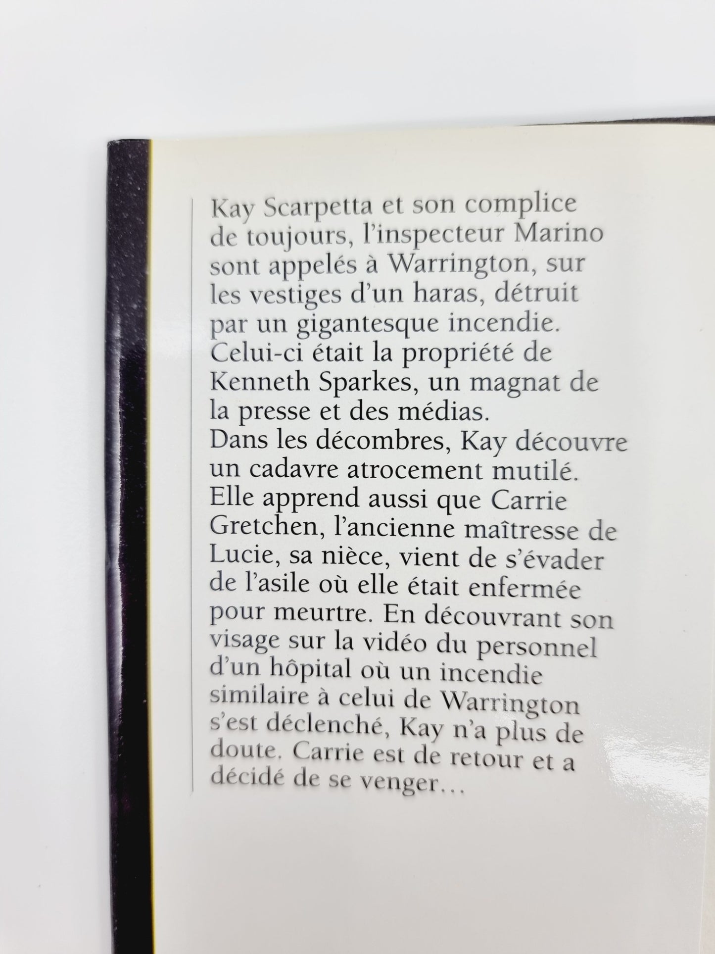 Livre - Combustion, une enquête de Kay Scarpetta