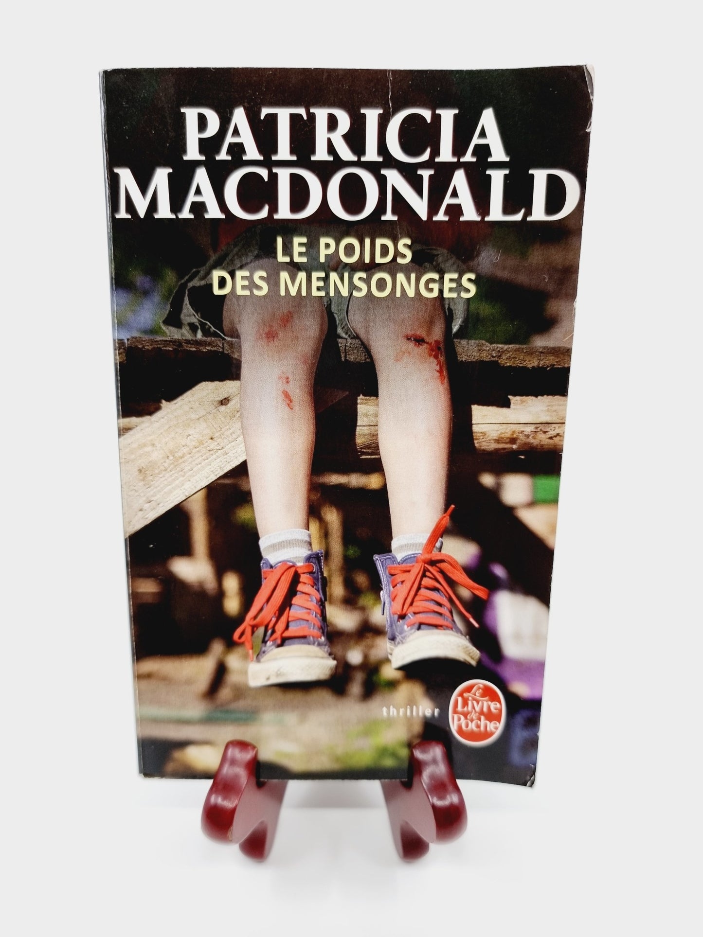 Livre - Le poids des mensonges