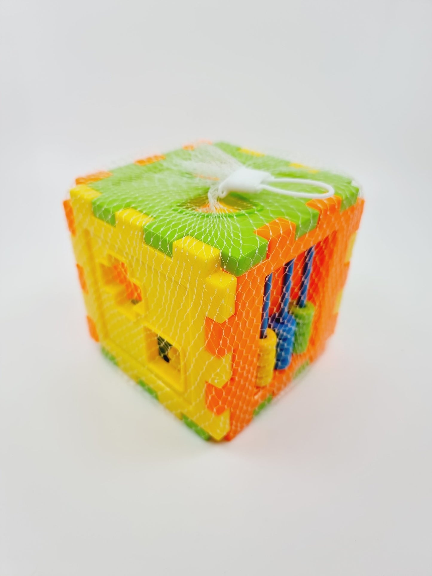 Cube d'activité en plastique