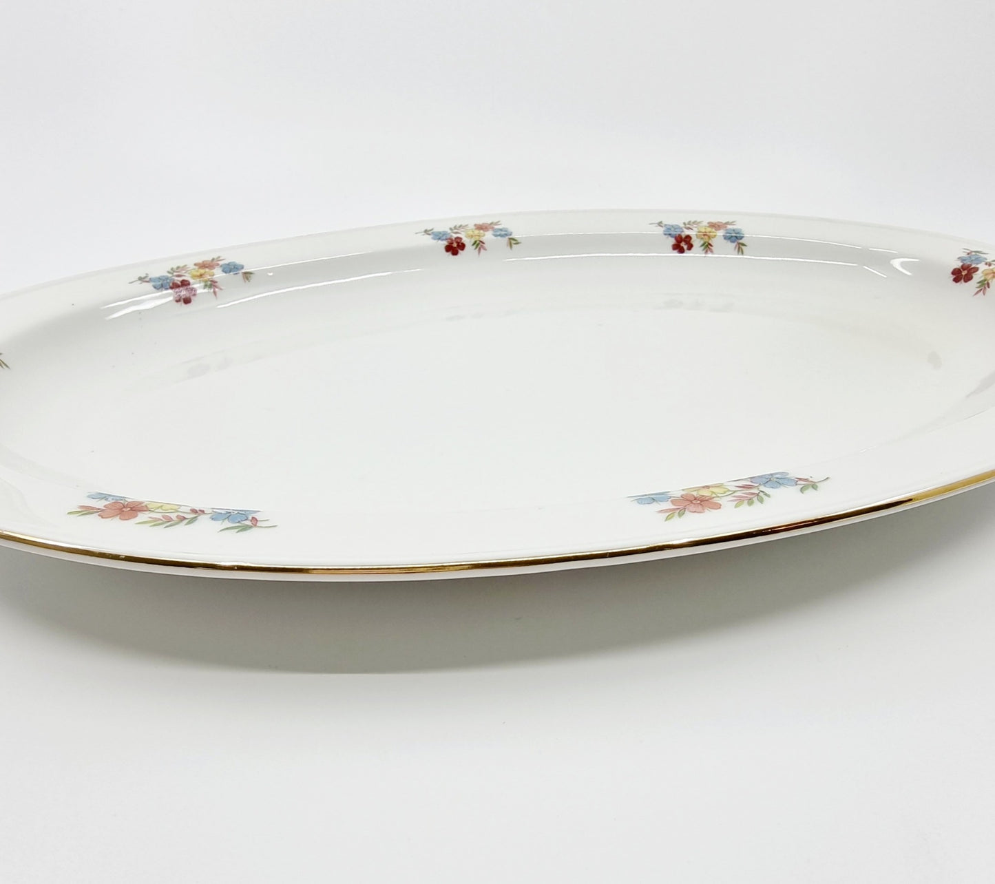 Plat ovale en porcelaine - Swiss Langenthal (57)