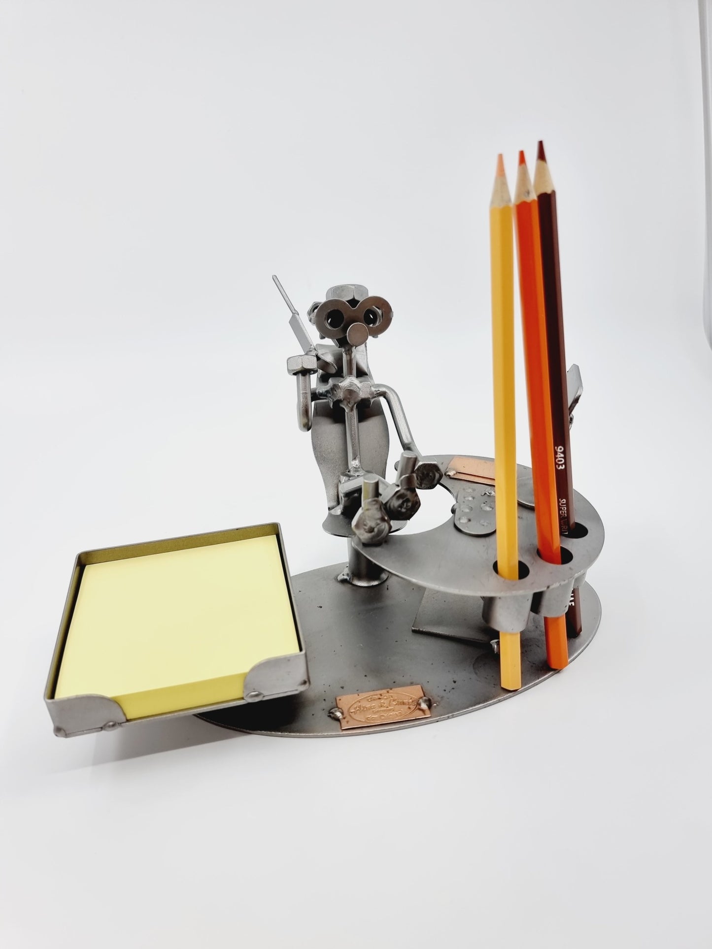 Porte crayon rigolo en acier