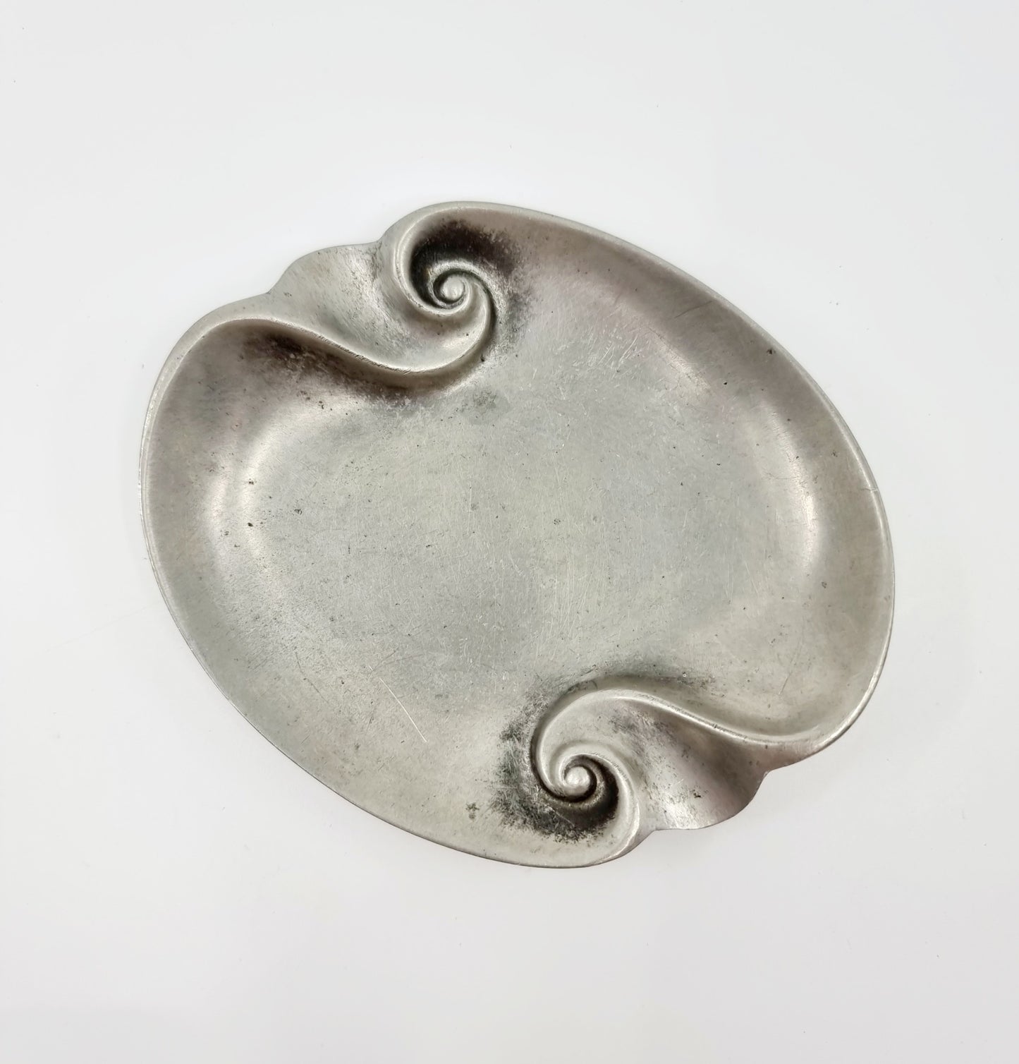 Cendrier en étain Suisse