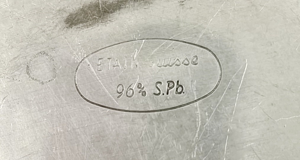 Cendrier en étain Suisse