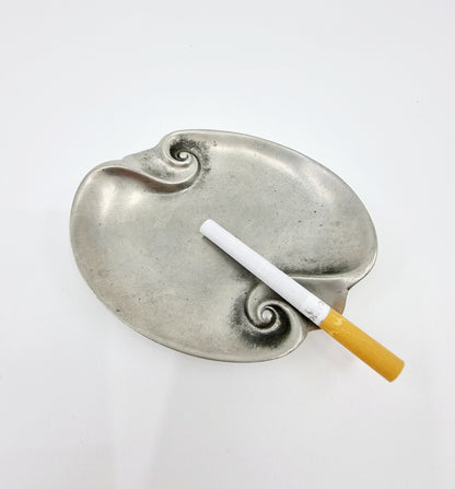 Cendrier en étain Suisse